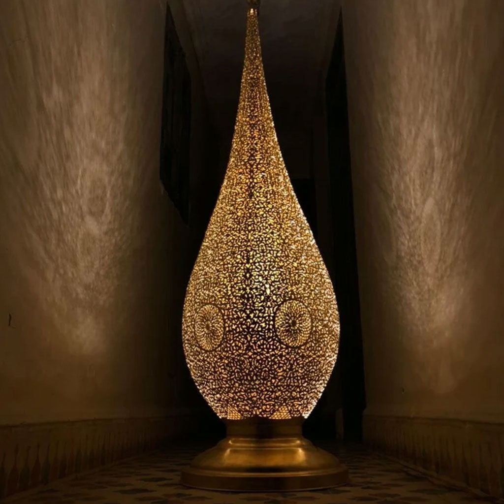 Moroccan Brass Floor Lamp in an entry way of an old house in Marrakesh - Moroccan Interior 