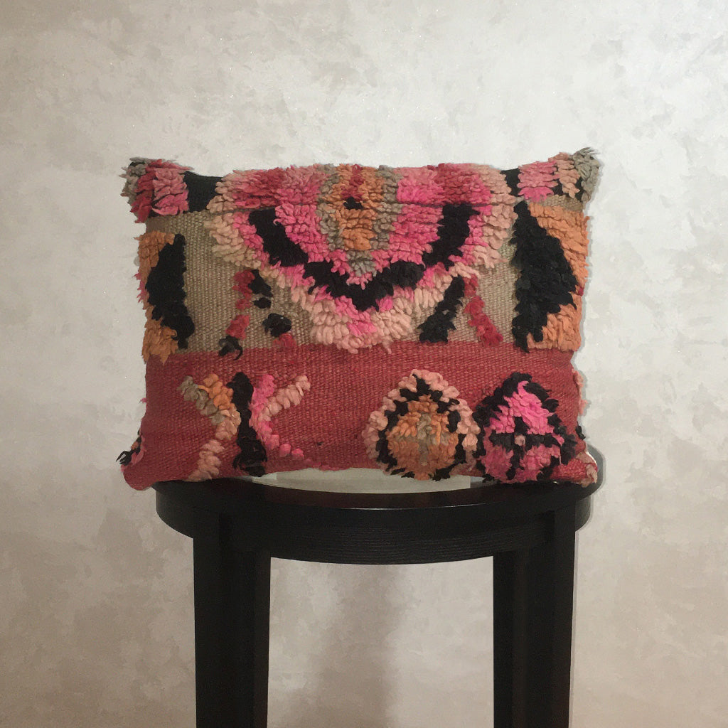 Vintage Moroccan Wool Pillow, Berber Wool Cushion Cover Pink Red 14"x19" - Moroccan Interior